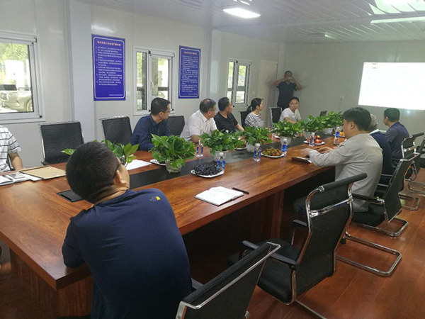 华体会在线登录官网-华体会（中国）
领导现场调研丽水路道路工程